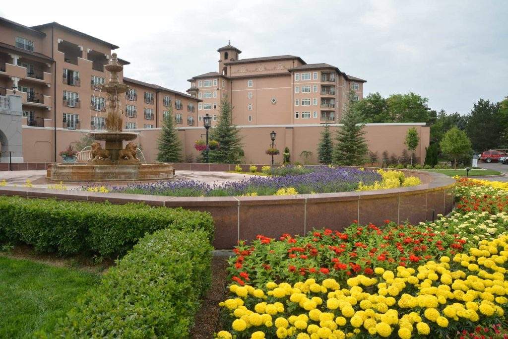 Award Winning Projects The Broadmoor Hotel West Entrance Timberline   BroadmoorWest02 1 1024x683 